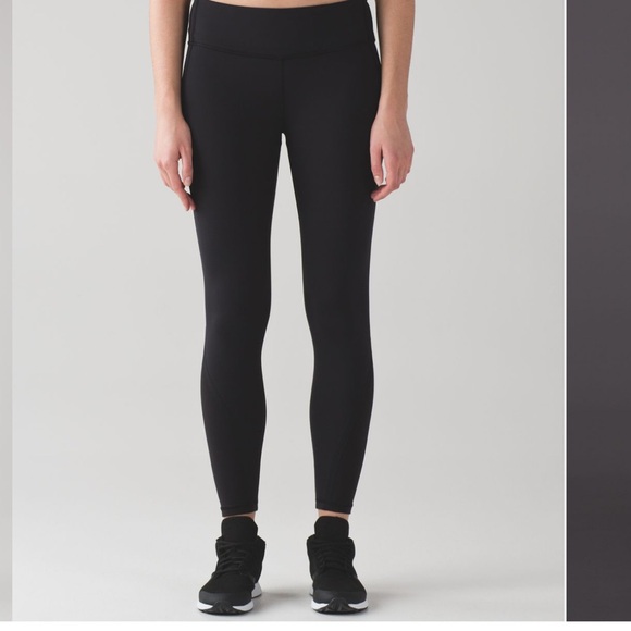 Lululemon On Track Tight- Rare- bonded details- size 4 - Picture 6 of 13